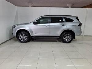 Isuzu mu-X 1.9TD LS - Image 2
