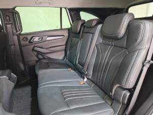 Isuzu mu-X 1.9TD LS - Image 11