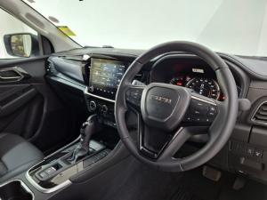 Isuzu mu-X 1.9TD LS - Image 13