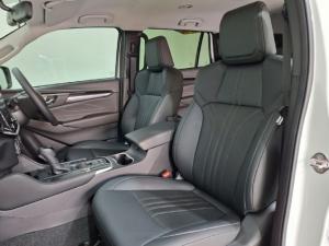 Isuzu mu-X 1.9TD LS - Image 16