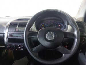 Volkswagen Polo 1.6 Trendline - Image 7