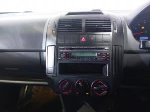 Volkswagen Polo 1.6 Trendline - Image 8