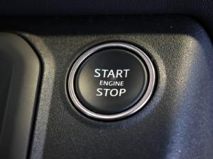 Land Rover Defender 110 D350 X-Dynamic HSE - Image 24