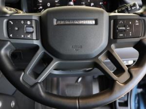 Land Rover Defender 110 D350 X-Dynamic HSE - Image 25