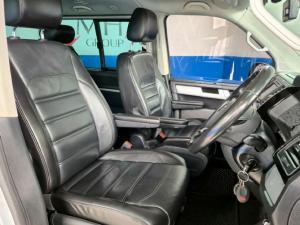 Volkswagen Caravelle 2.0BiTDI Highline - Image 9