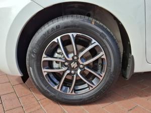 Suzuki Swift 1.2 GLX manual - Image 4