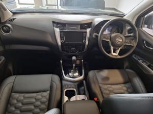 Nissan Navara 2.5DDTi double cab LE Plus - Image 6