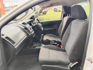 Ford Ranger 2.2TDCi (aircon) - Image 9