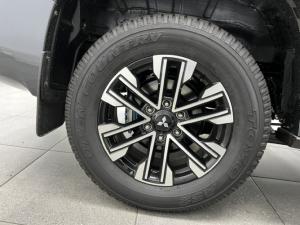 Mitsubishi Pajero Sport 2.4DI-D 4x4 - Image 15