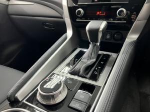 Mitsubishi Pajero Sport 2.4DI-D 4x4 - Image 9