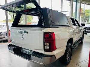 Mitsubishi Triton 2.4DI-D double cab GLS 4x4 auto - Image 3