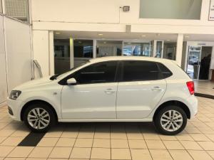 Volkswagen Polo Vivo hatch 1.6 Comfortline auto - Image 2