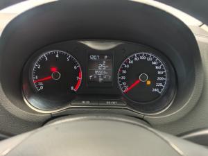 Volkswagen Polo Vivo hatch 1.6 Comfortline auto - Image 9