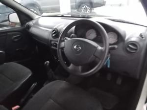 Nissan NP200 1.6i - Image 7