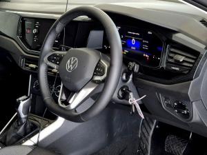 Volkswagen Polo hatch 1.0TSI Life auto - Image 13
