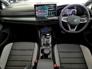 Volkswagen Golf 1.4TSI R-Line Plus - Image 11