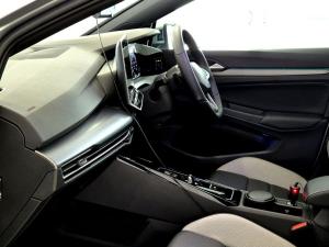 Volkswagen Golf 1.4TSI R-Line Plus - Image 14
