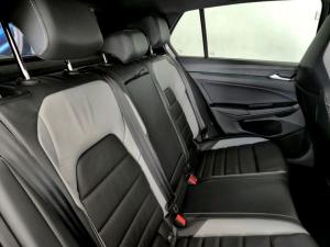 Volkswagen Golf 1.4TSI R-Line Plus - Image 23