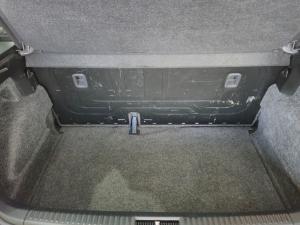 Volkswagen Polo Vivo hatch 1.6 Life - Image 12