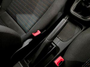 Volkswagen Polo Vivo hatch 1.4 Trendline - Image 19