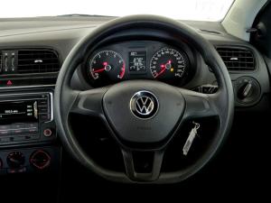 Volkswagen Polo Vivo hatch 1.4 Trendline - Image 23