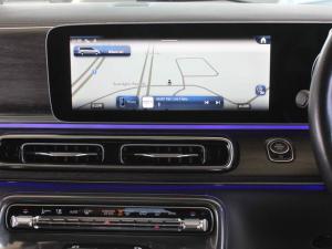 Mercedes-Benz V-Class V300d Exclusive - Image 12