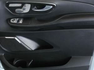 Mercedes-Benz V-Class V300d Exclusive - Image 14