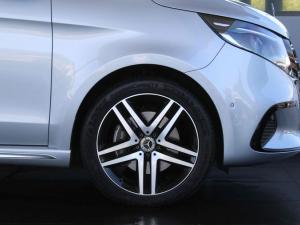 Mercedes-Benz V-Class V300d Exclusive - Image 25