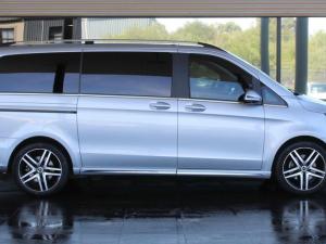 Mercedes-Benz V-Class V300d Exclusive - Image 4