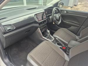Volkswagen T-Cross 1.0TSI 85kW Highline - Image 22