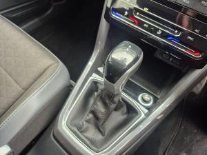 Volkswagen T-Cross 1.0TSI 85kW Highline - Image 29