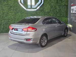 Suzuki Ciaz 1.5 GLX manual - Image 4