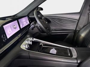 Omoda C9 2.0TGDI 400T Inspire - Image 13