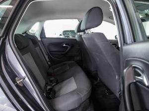 Volkswagen Polo Vivo hatch 1.4 Life - Image 12