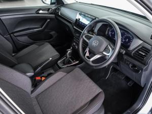 Volkswagen T-Cross 1.0TSI Life - Image 9