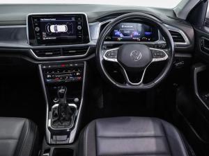 Volkswagen T-Roc 1.4TSI Design - Image 27