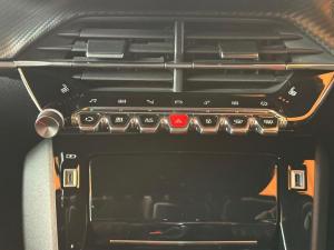 Peugeot 208 1.2T GT - Image 26
