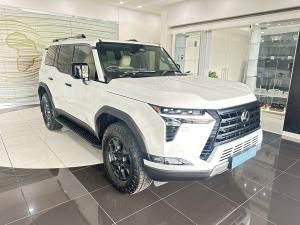 Lexus GX 550 Overtrail - Image 5