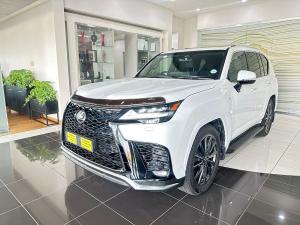 Lexus LX 500d F Sport - Image 2
