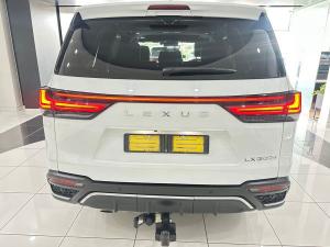 Lexus LX 500d F Sport - Image 6