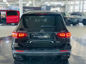 Mercedes-Benz GLB GLB220d 4Matic AMG Line - Image 14