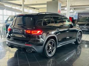 Mercedes-Benz GLB GLB220d 4Matic AMG Line - Image 2
