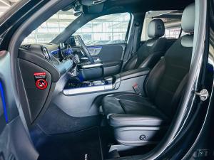 Mercedes-Benz GLB GLB220d 4Matic AMG Line - Image 5