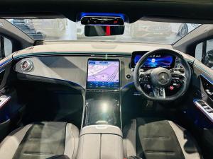 Mercedes-Benz EQE sedan EQE43 4Matic sedan - Image 3