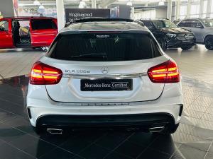 Mercedes-Benz GLA GLA200d AMG Line - Image 11