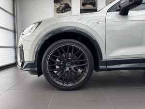Audi Q2 35TFSI Black Edition - Image 3