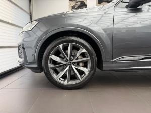 Audi Q7 45TDI quattro S line - Image 3