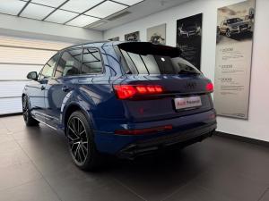 Audi Q7 55TFSI quattro Black Edition - Image 6