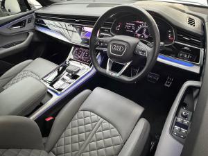Audi Q7 55TFSI quattro Black Edition - Image 9