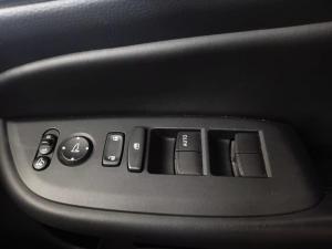 Honda Fit 1.5 Elegance - Image 17